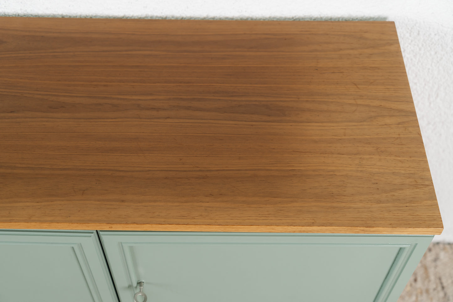 Vintage Sideboard nuss salbei