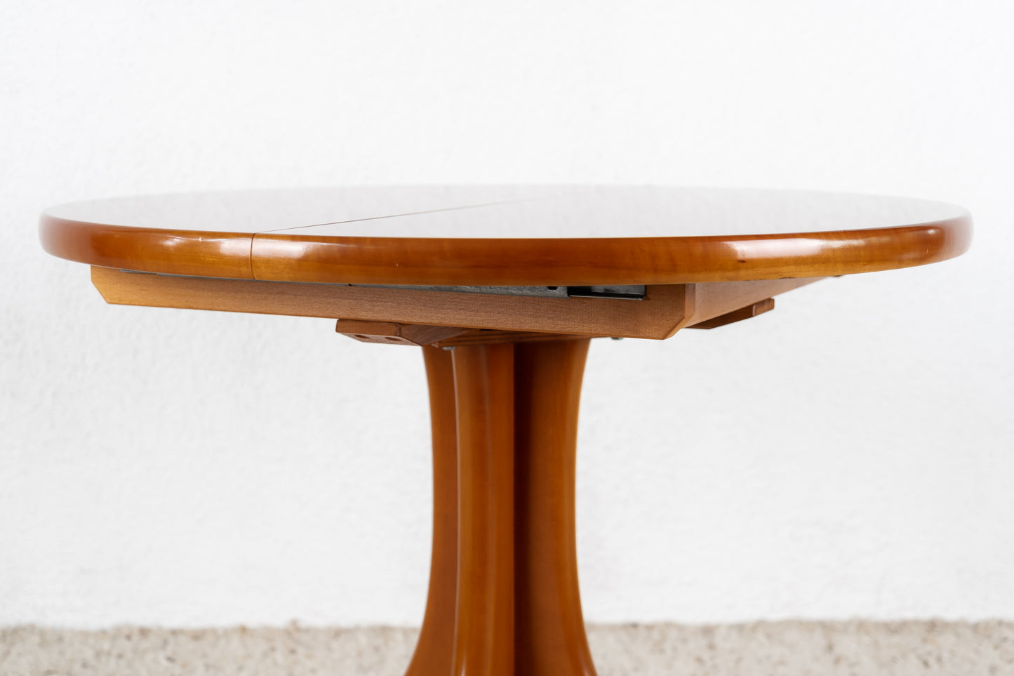 Lübke Kirsche Holz runder Esstisch ausziebahr oval