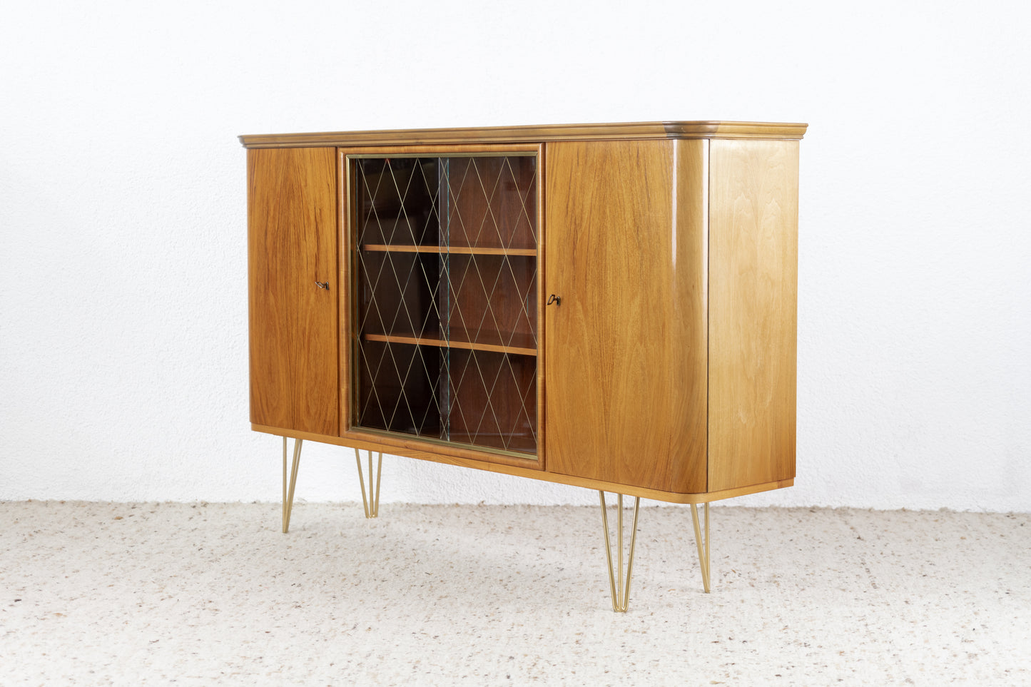 Mid Century Highboard Nuss Schrank Sideboard Vitrine