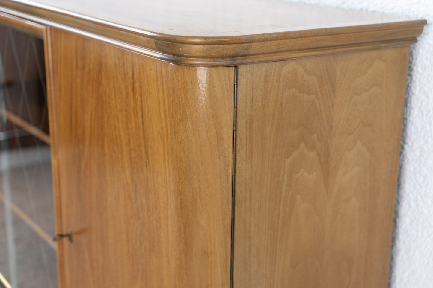 Mid Century Highboard Nuss Schrank Sideboard Vitrine