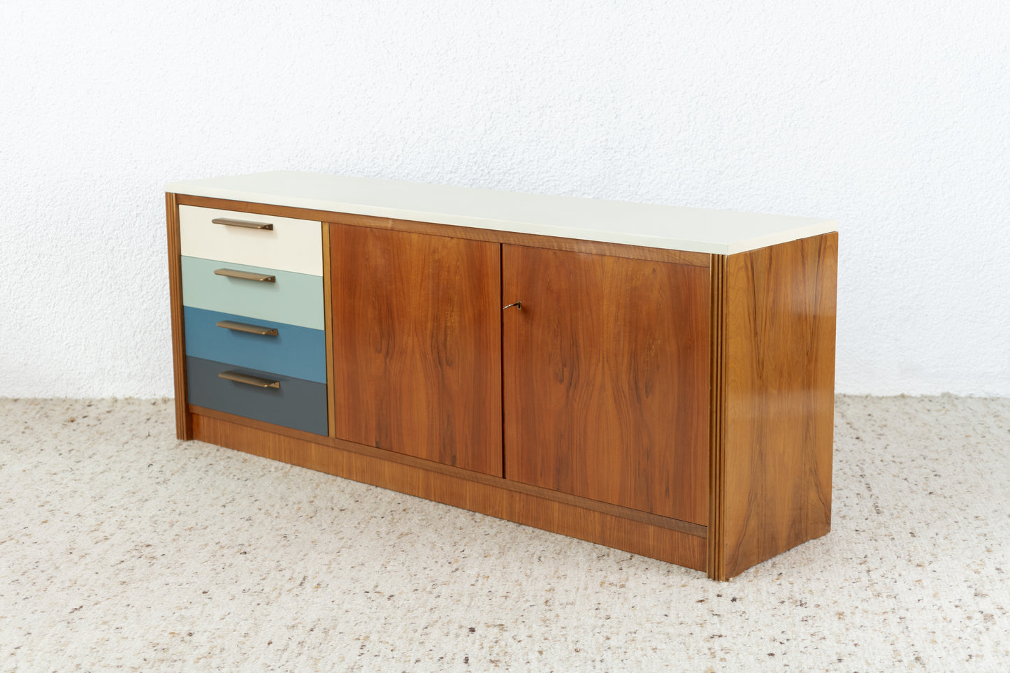 Vintage Sideboard Nuss Holz Schubladen