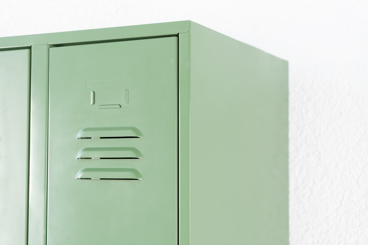 Industrial Spint Schrank grün Kleiderschrank Kommode Metall