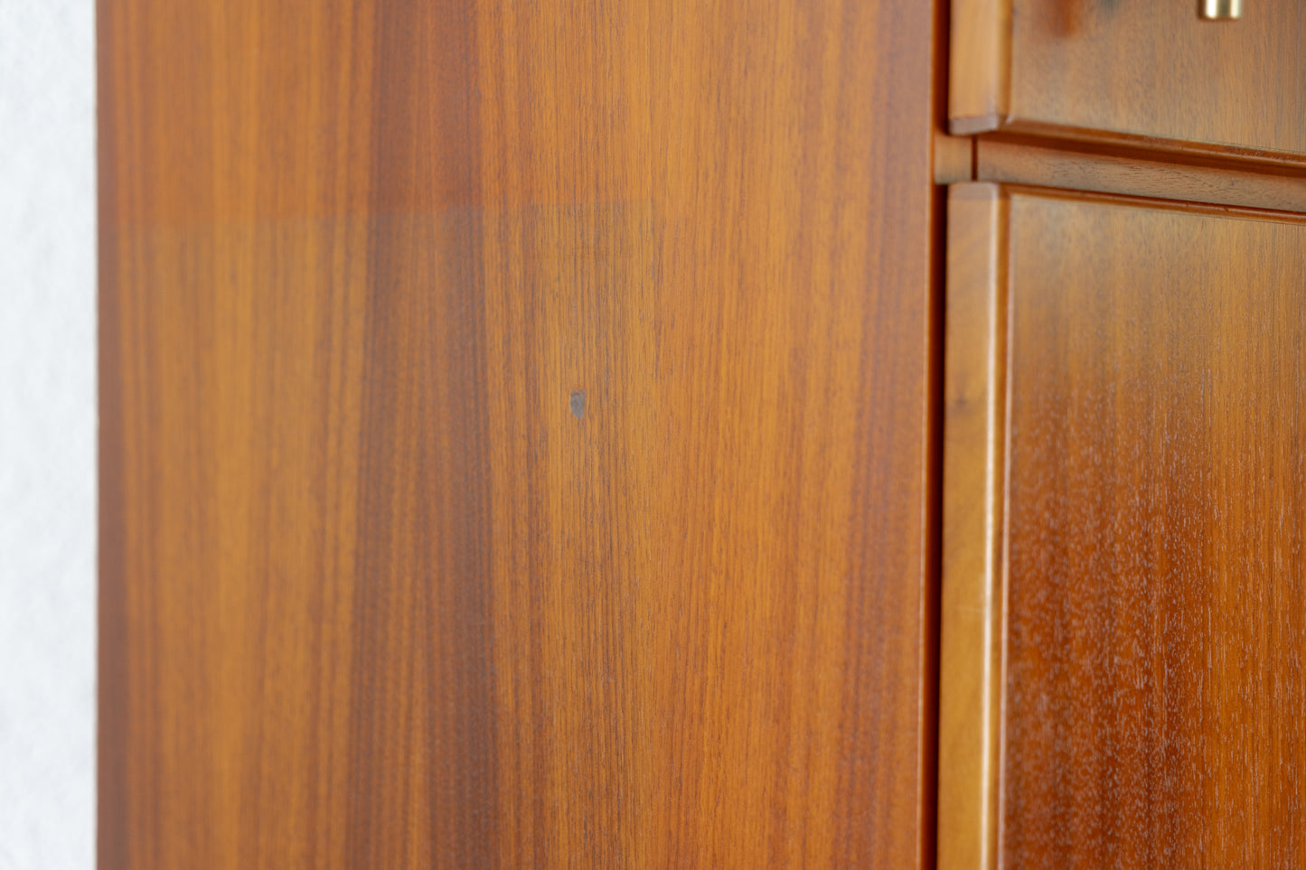 Vintage Schrank PrielForm Nussbaum Holz