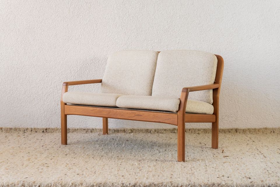 Dyrlung Sofa Teak
