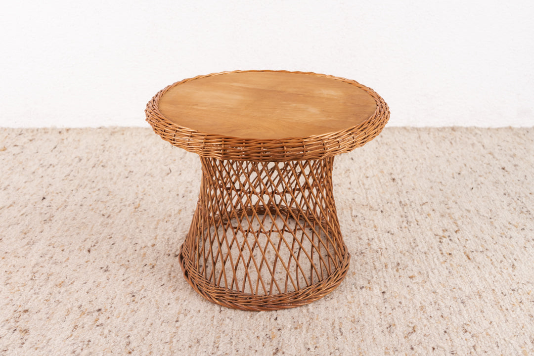 Couchtisch / Beistelltisch