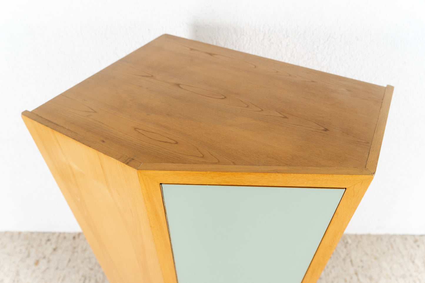 Eckschrank