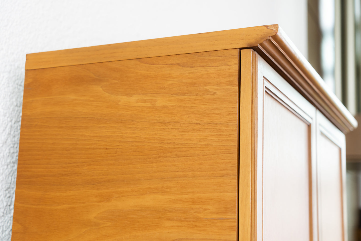 Teak Schrank
