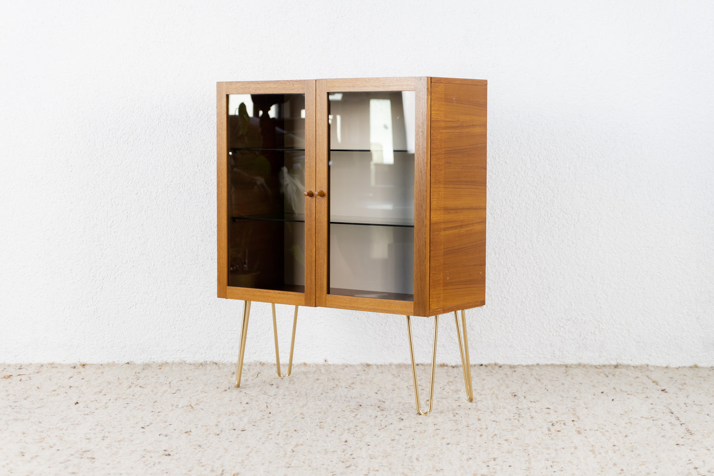 Teak Vitrine