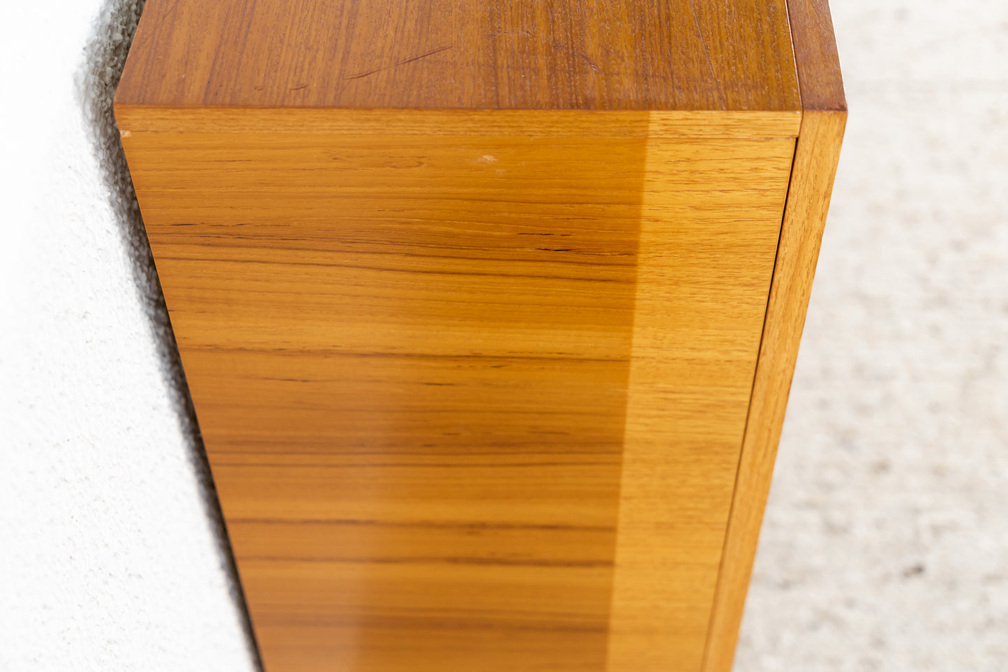 Teak Vitrine