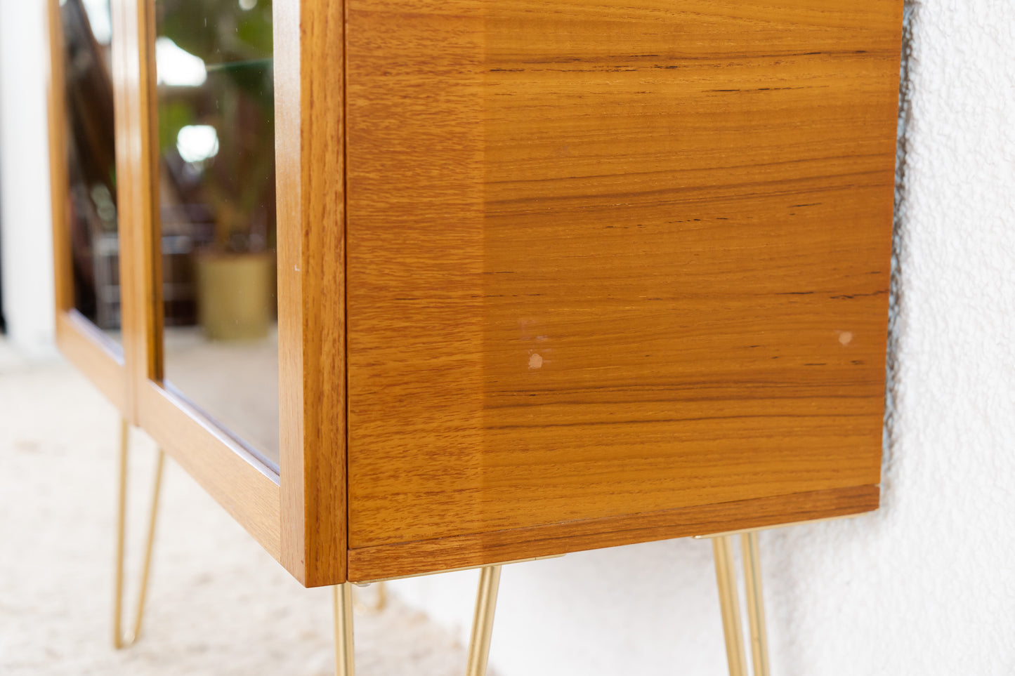 Teak Vitrine