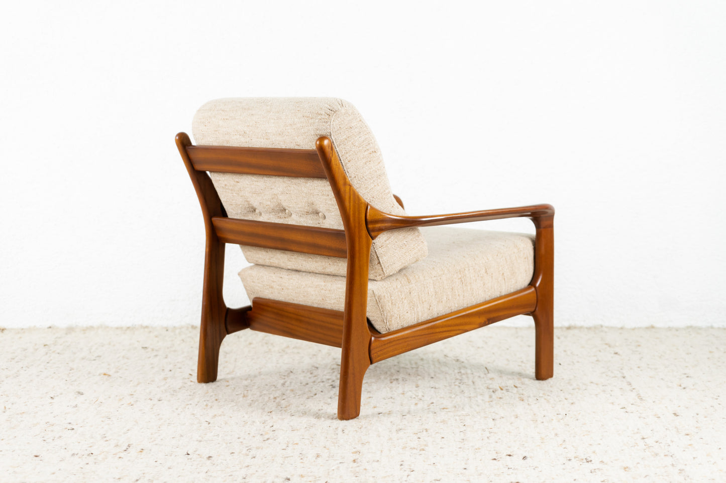 Sessel / Sessel mit Hocker