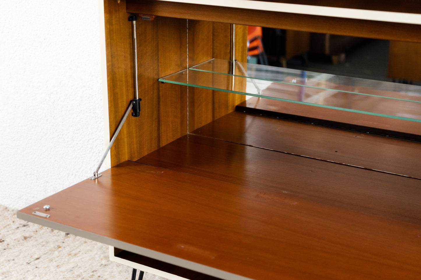 Schrank