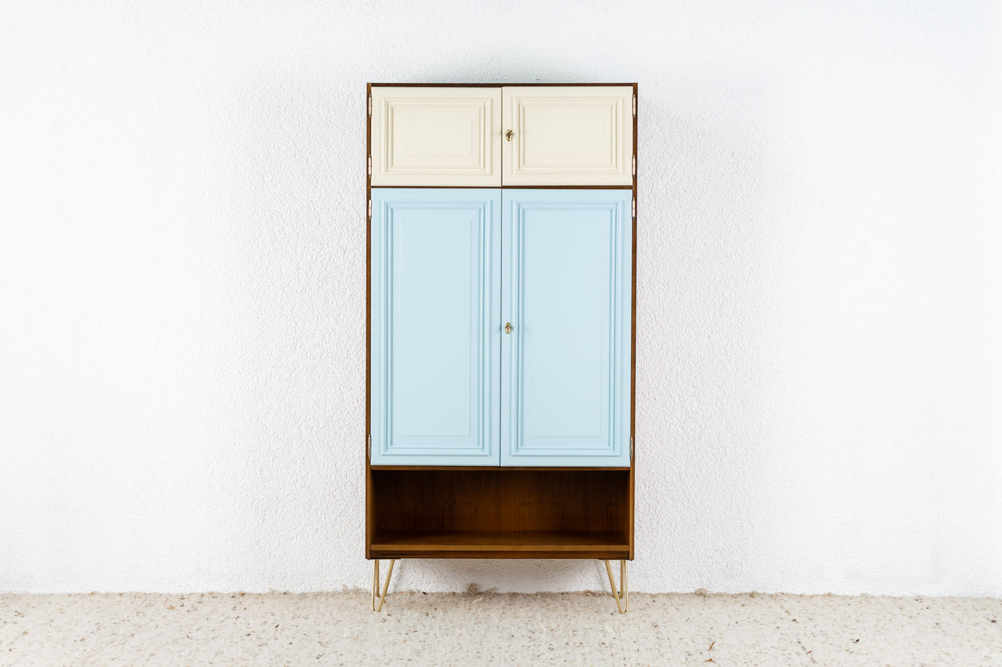 Schrank