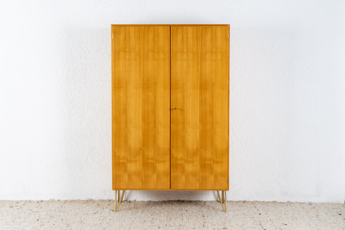 Schrank