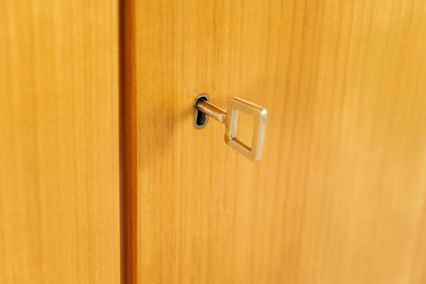Schrank