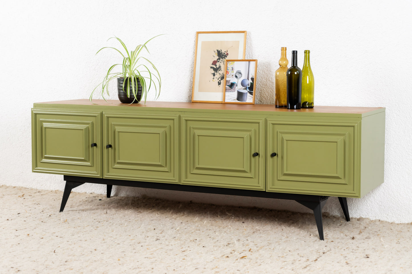 Sideboard