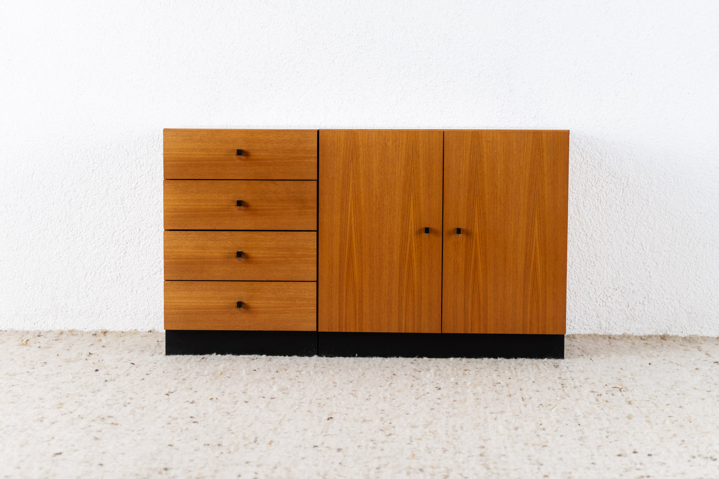 Teak Sideboard Omnia