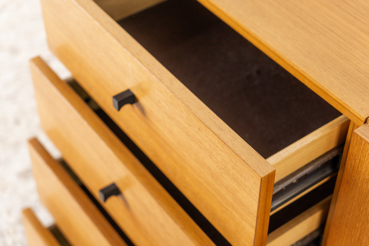 Teak Sideboard Omnia