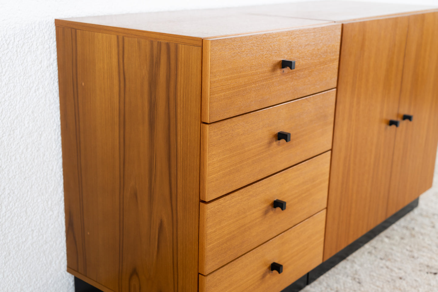 Teak Sideboard Omnia