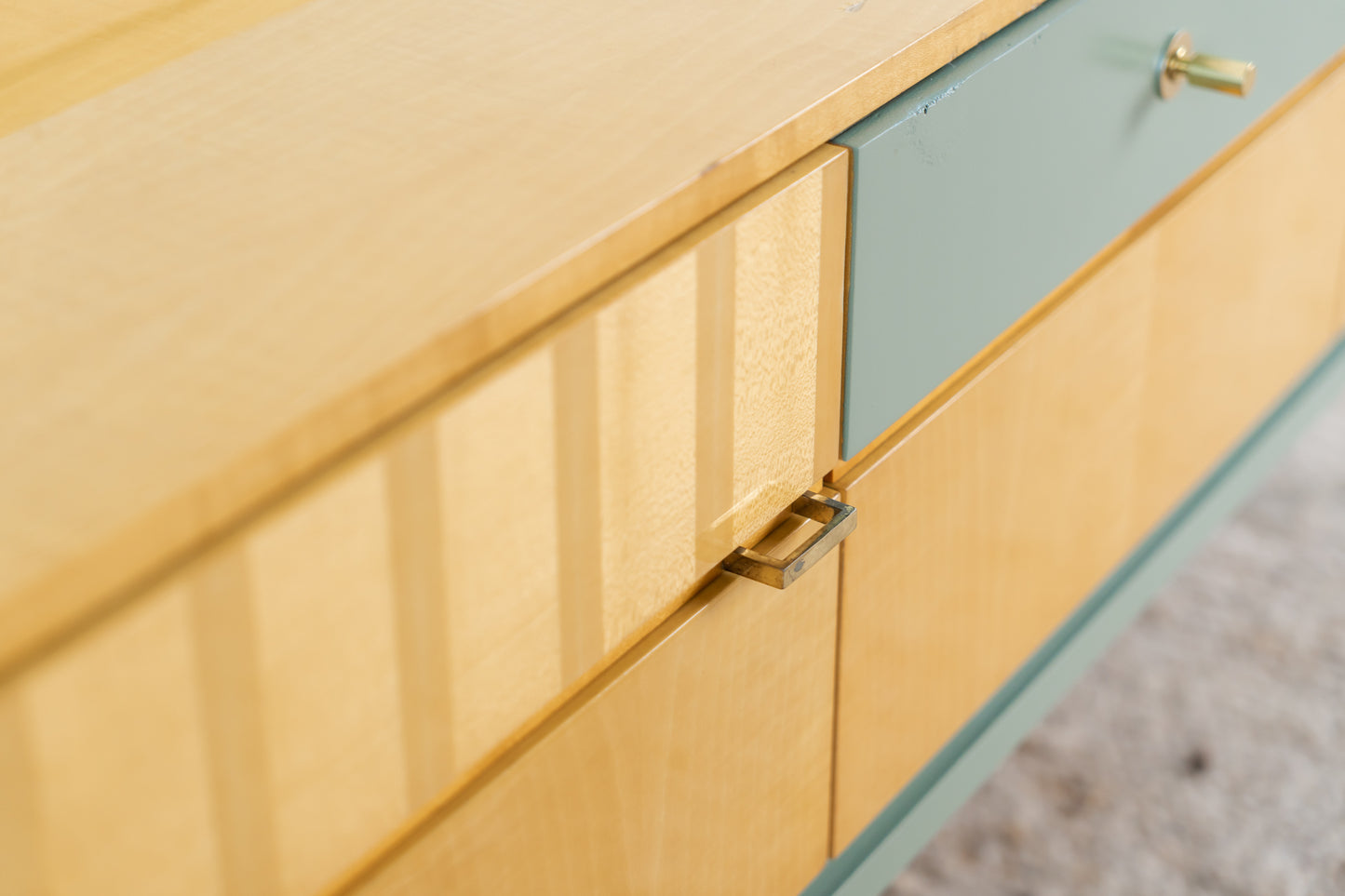 Sideboard
