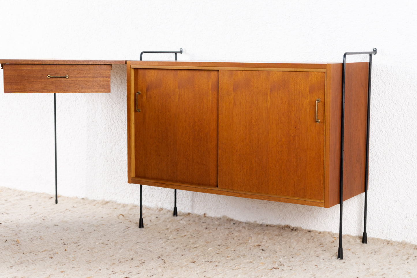 Hilker Omnia Teak String Regal