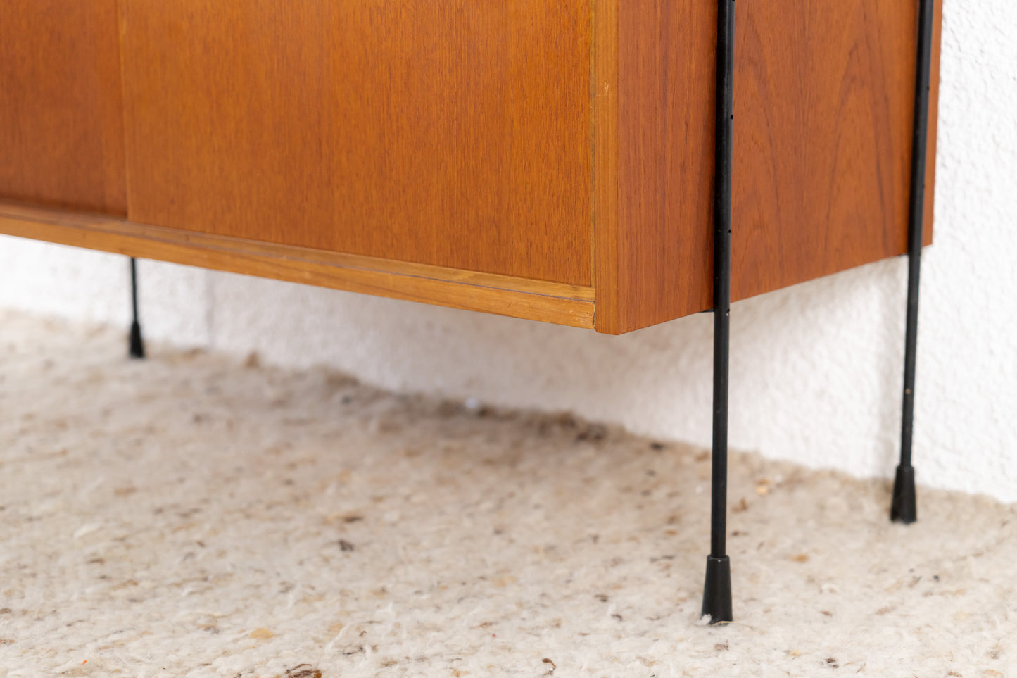 Hilker Omnia Teak String Regal