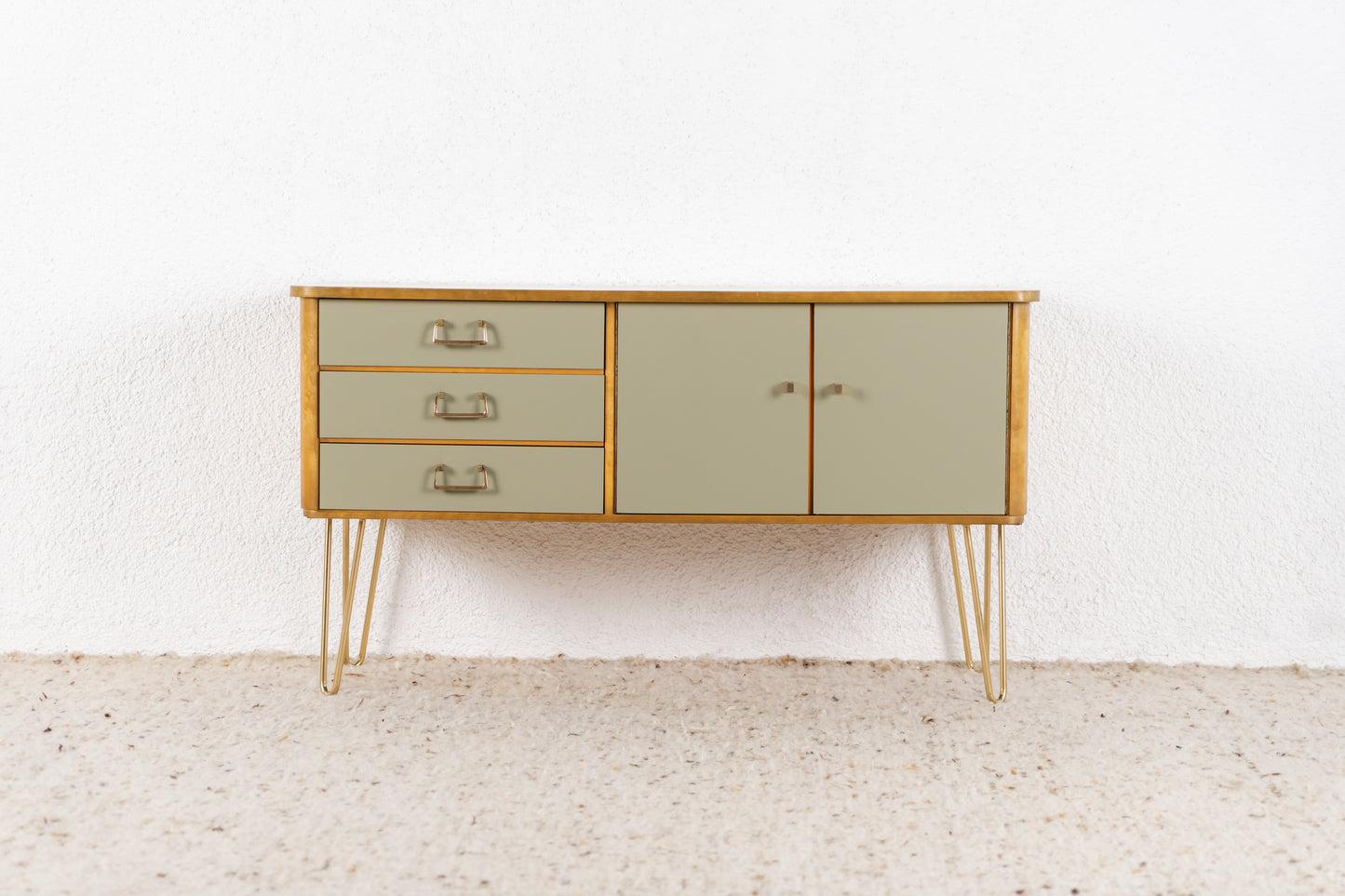 Sideboard