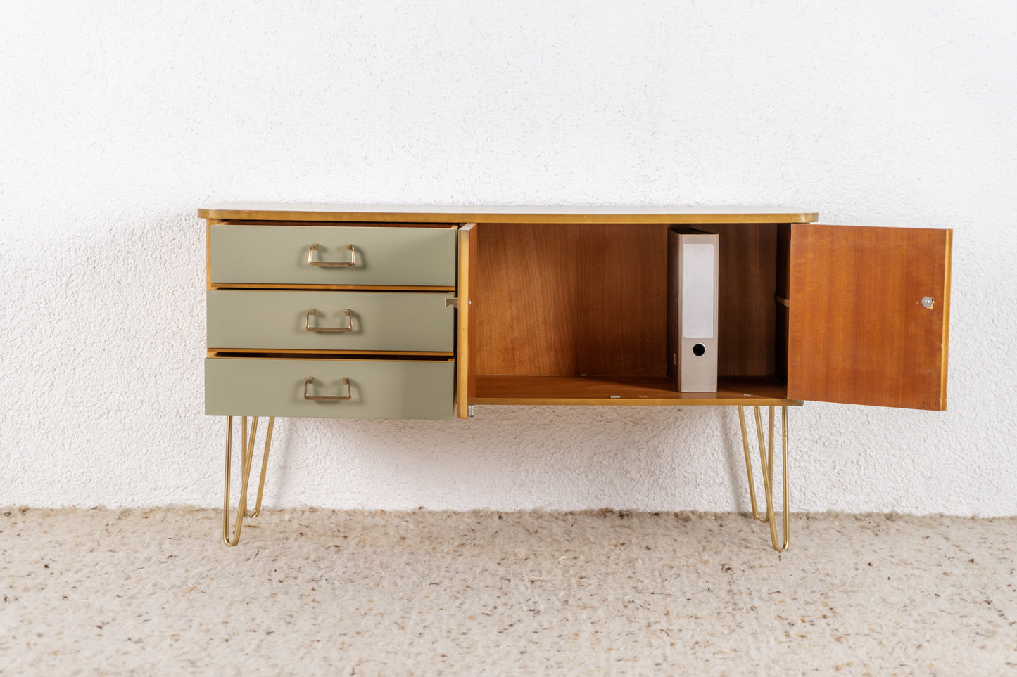 Sideboard
