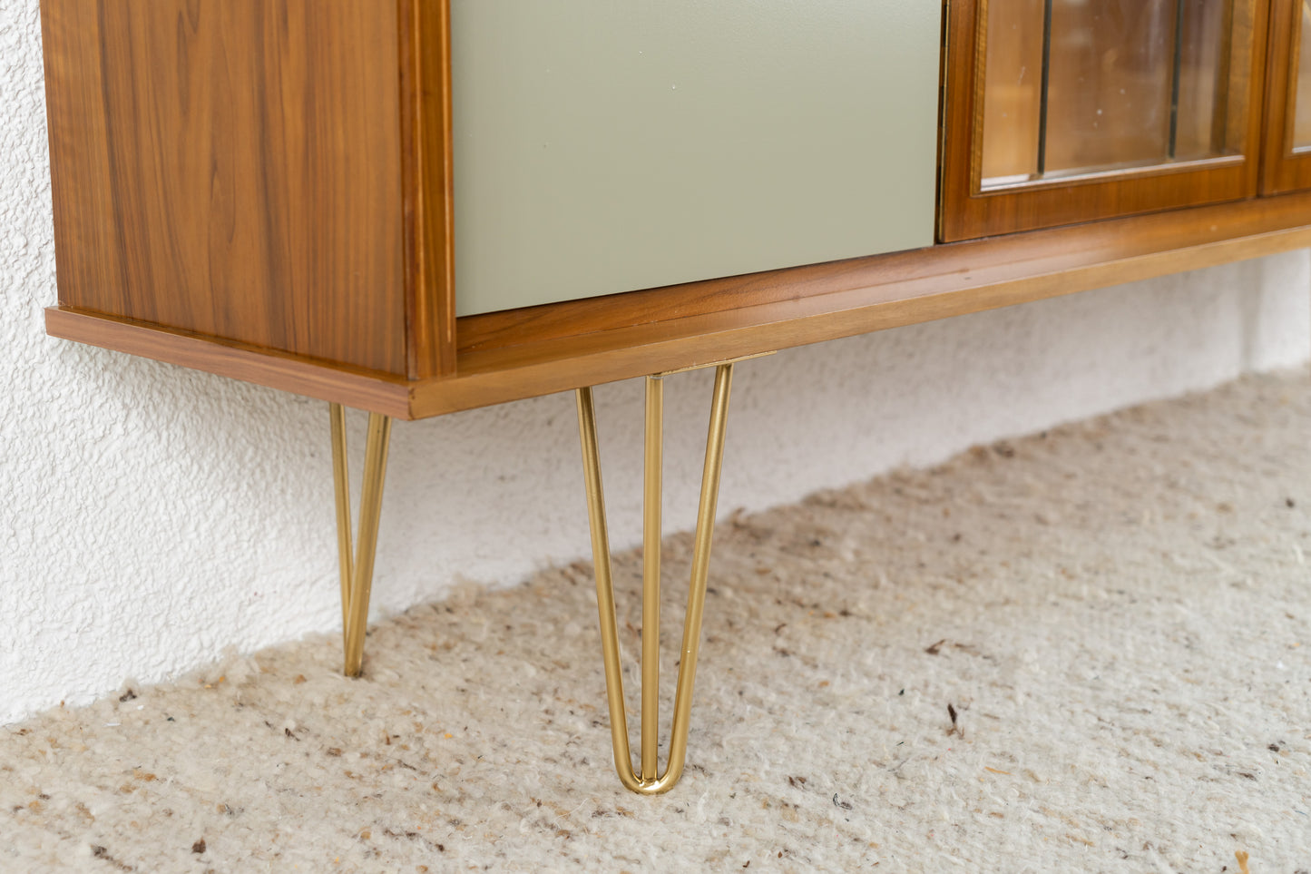 Mid Century Vitrine Highboard Sideboard Nuss Holz