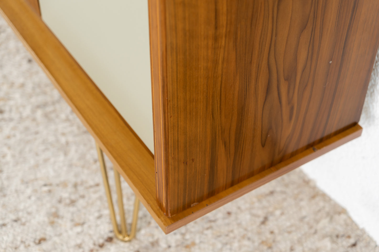 Mid Century Vitrine Highboard Sideboard Nuss Holz