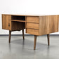 VINTAGE NUSSBAUM SCHREIBTISCH tisch büro holz mid century 1960er