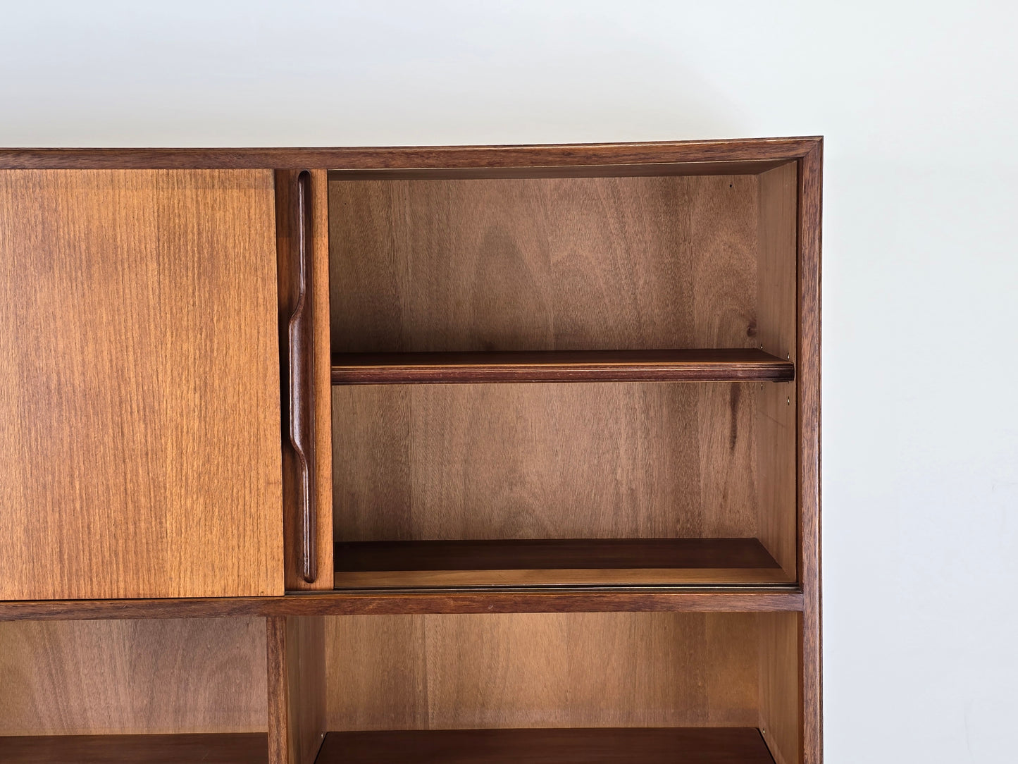 MID CENTURY TEAK SCHRANK vintage wohnzimmer kleider regal kommode holz vitrine