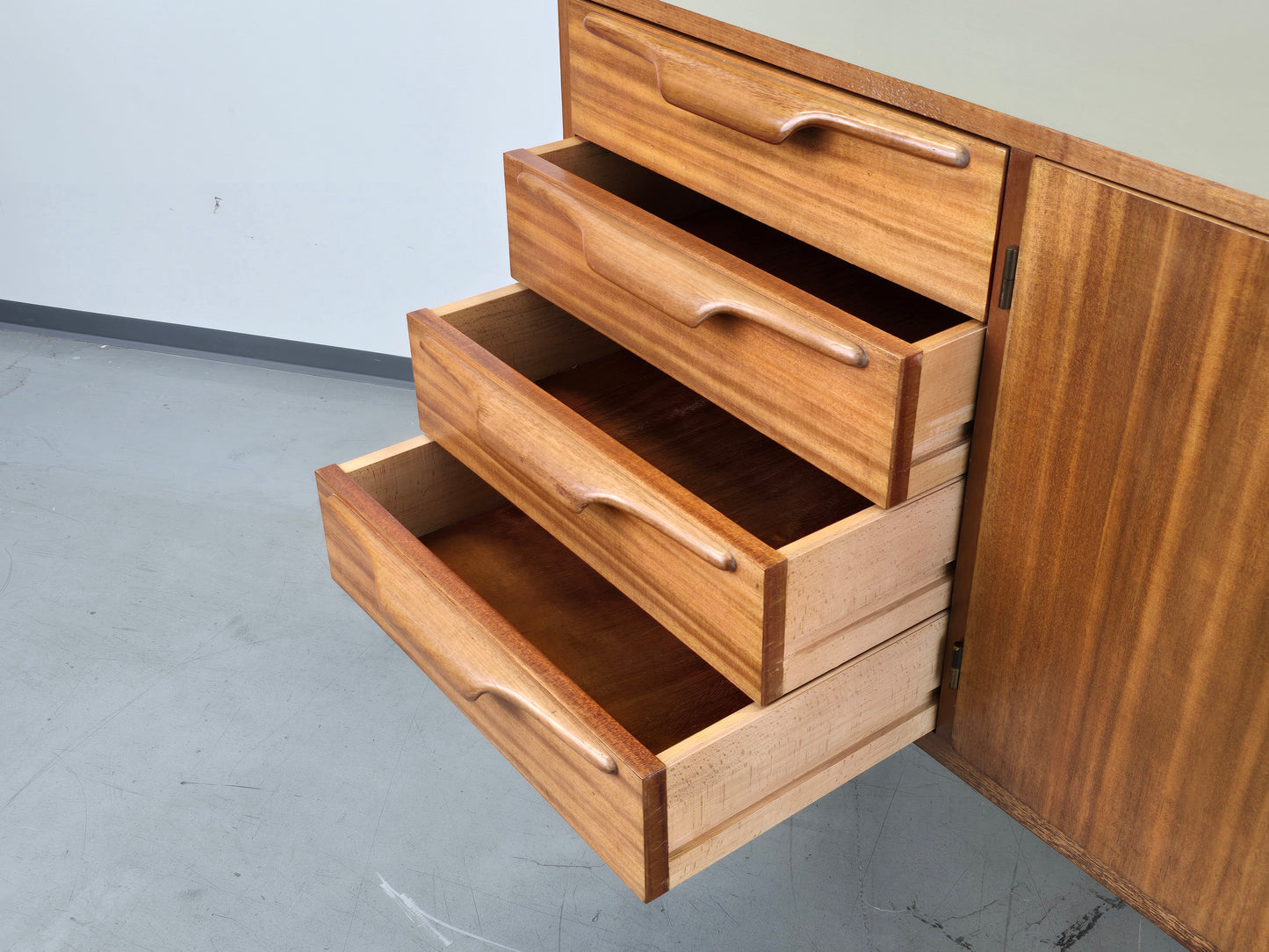 MID CENTURY SIDEBOARD tv holz nussbaum board vintage kommode wohnzimmer