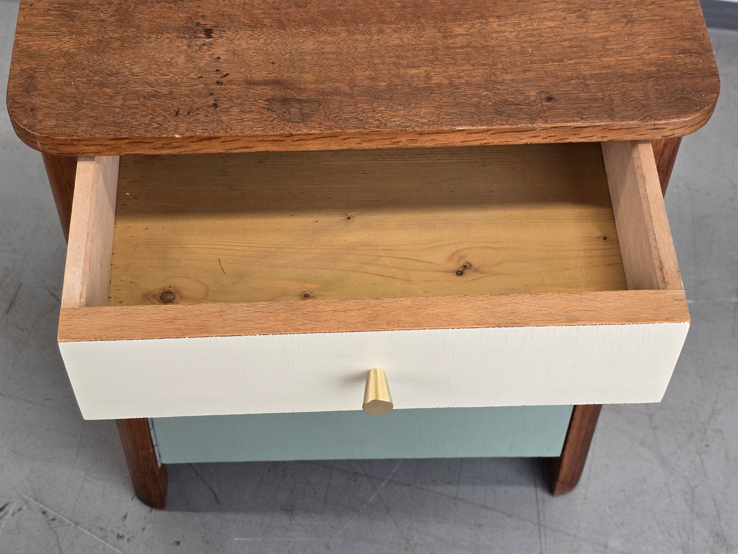 2ER SET VINTAGE NACHTTISCHE holz kommode nachttisch ablage schränkchen