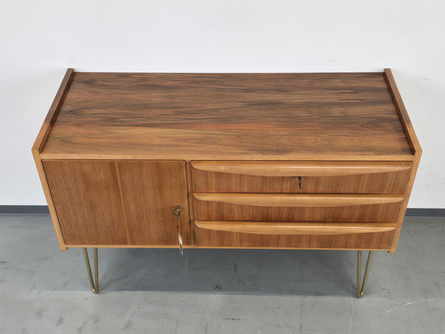 MID CENTURY SIDEBOARD holz nussbaum kommode tv lowboard vinage schubladen