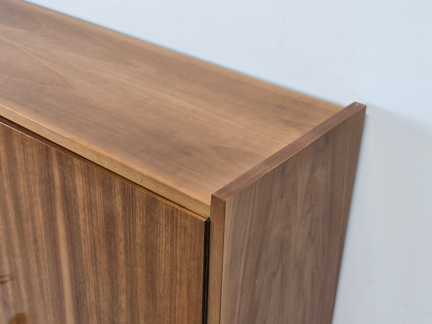 MID CENTURY KOMMODE schrank holz nussbaum vintage 60s 1960er
