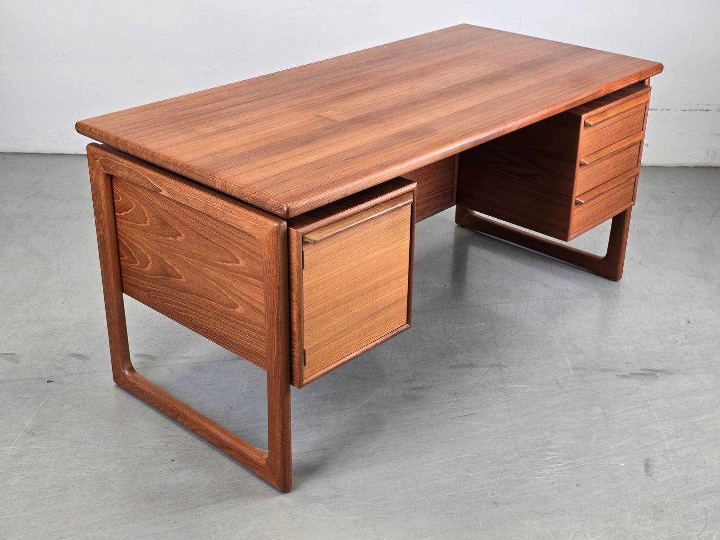 GASVIG SCHREIBTISCH teak holz tisch büro dänemark vintage mid century 60s g.v. mobler