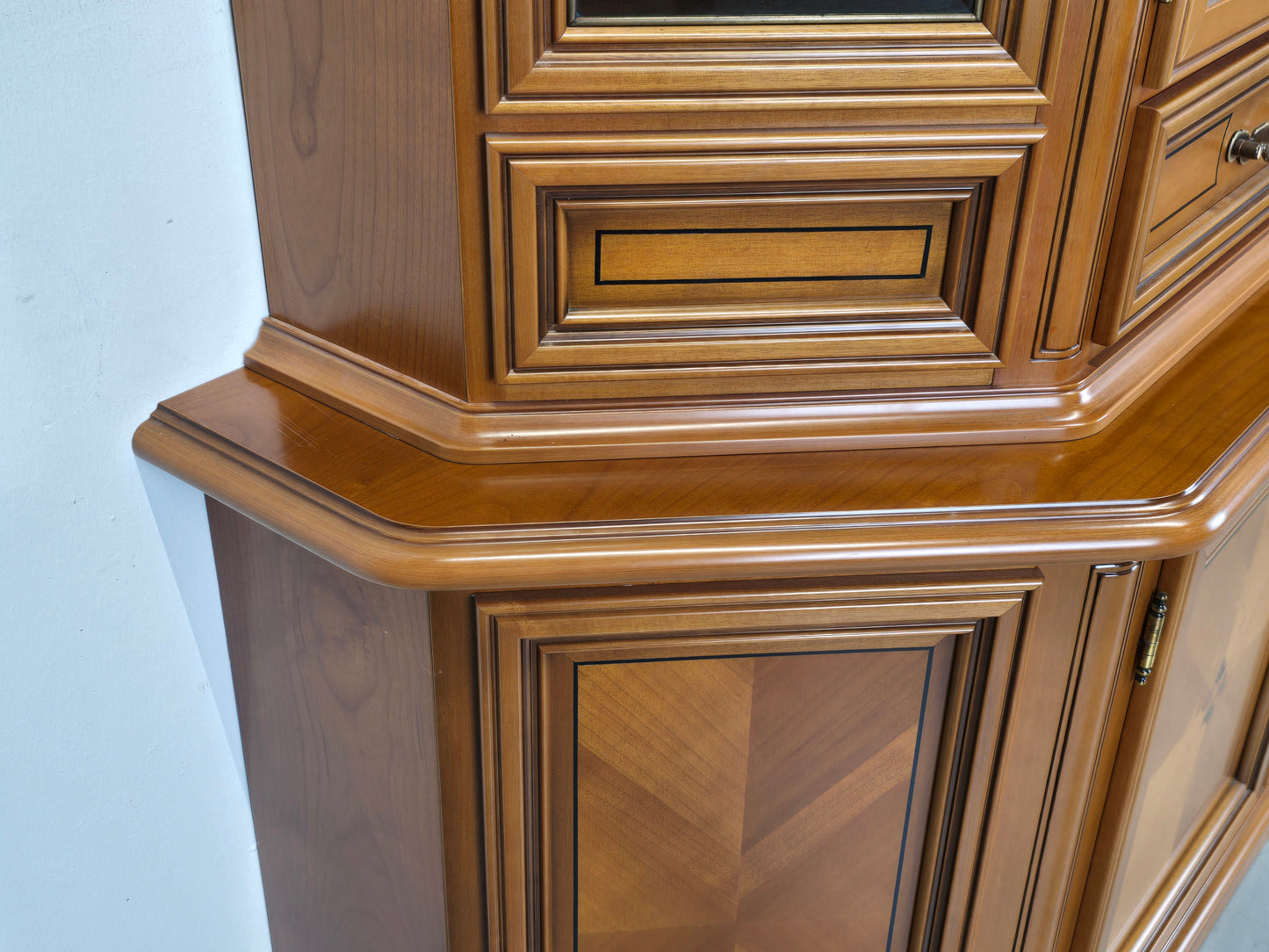 KIRSCHBAUM VITRINENSCHRANK vitrine schrank kommode buffet geschier holz