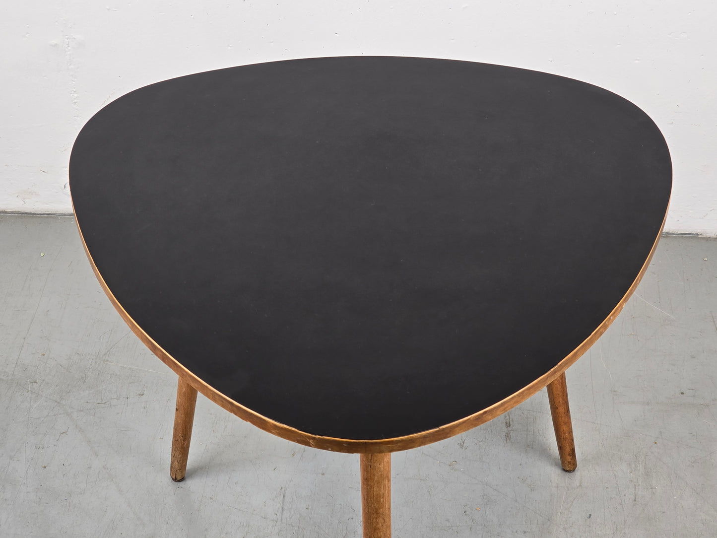 MID CENTURY NIERENTISCH couchtisch beisteltisch schwarz holz coffeetable vintage