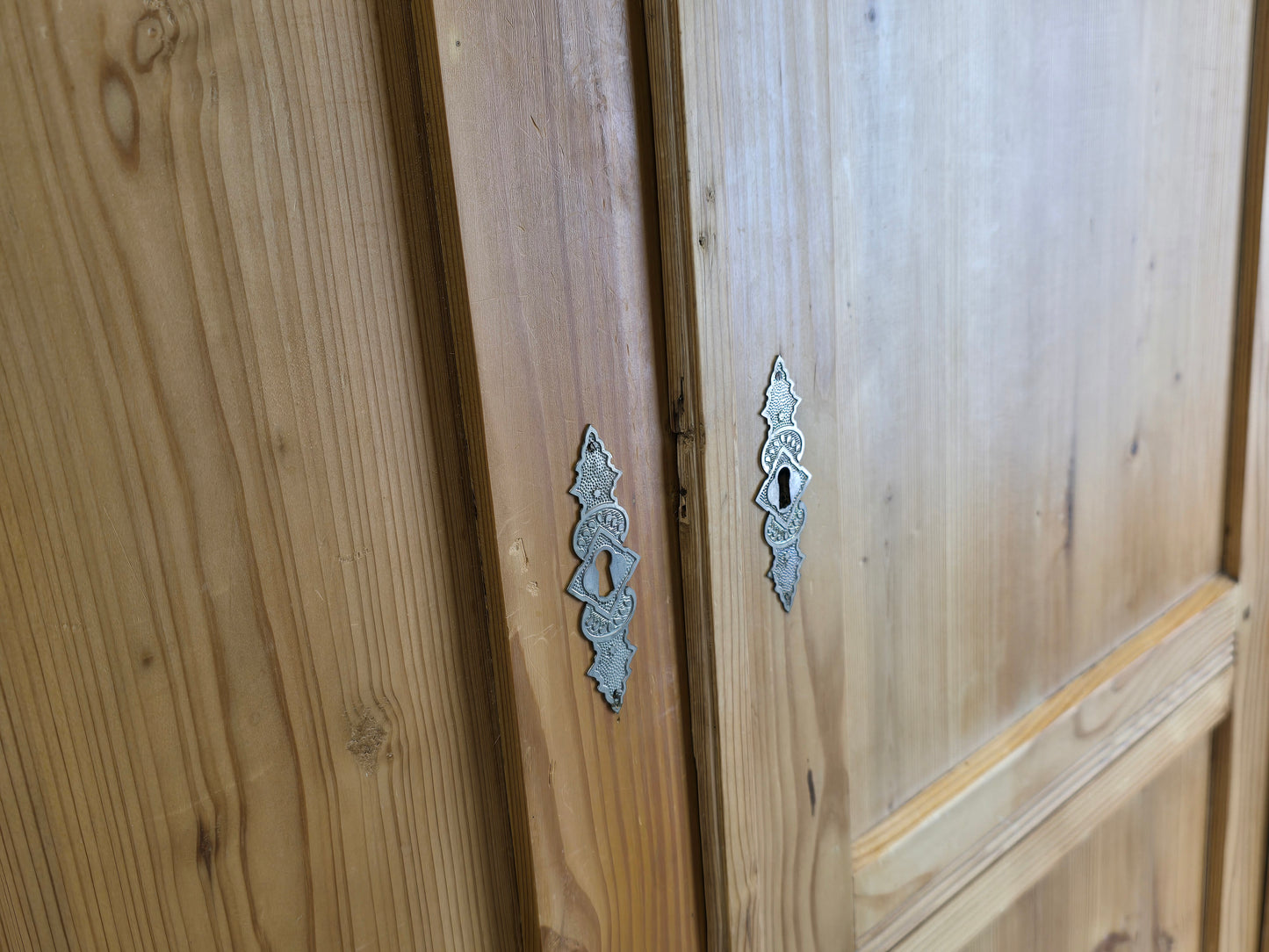 ANTIK BAUERNSCHRANK schrank kleiderschrank vollholz vintage weichholz