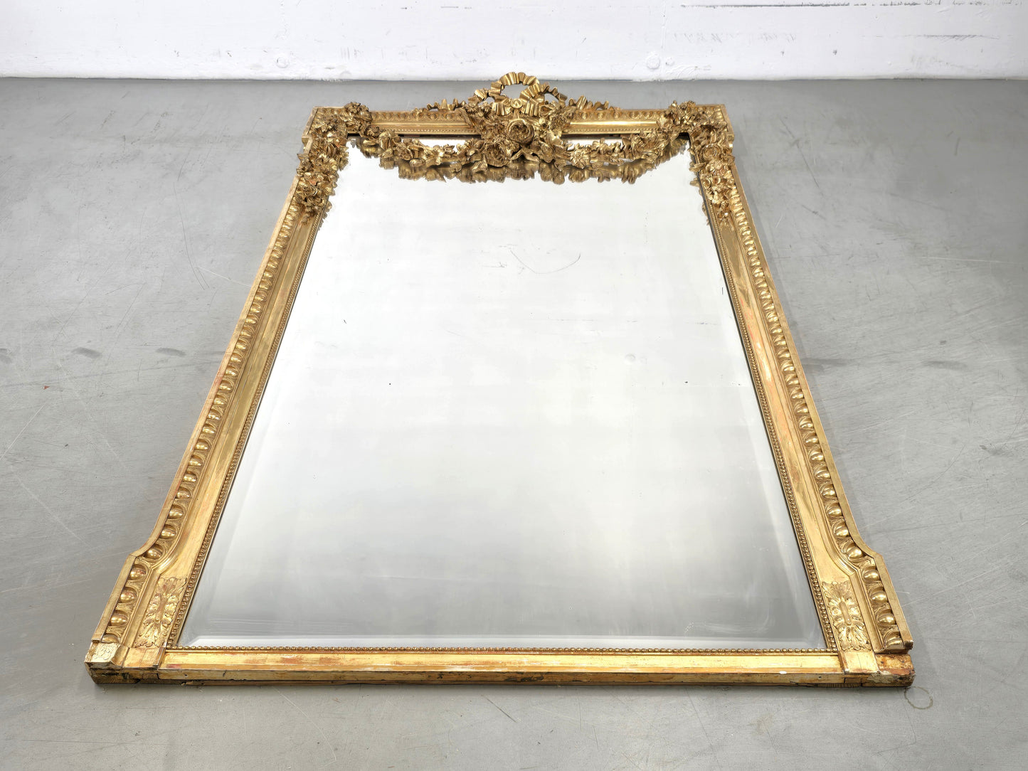 ANTIKER SPIEGEL GOLD wandspiegel 19. jahrhunder geschliffenes glas louis gauthier dijon