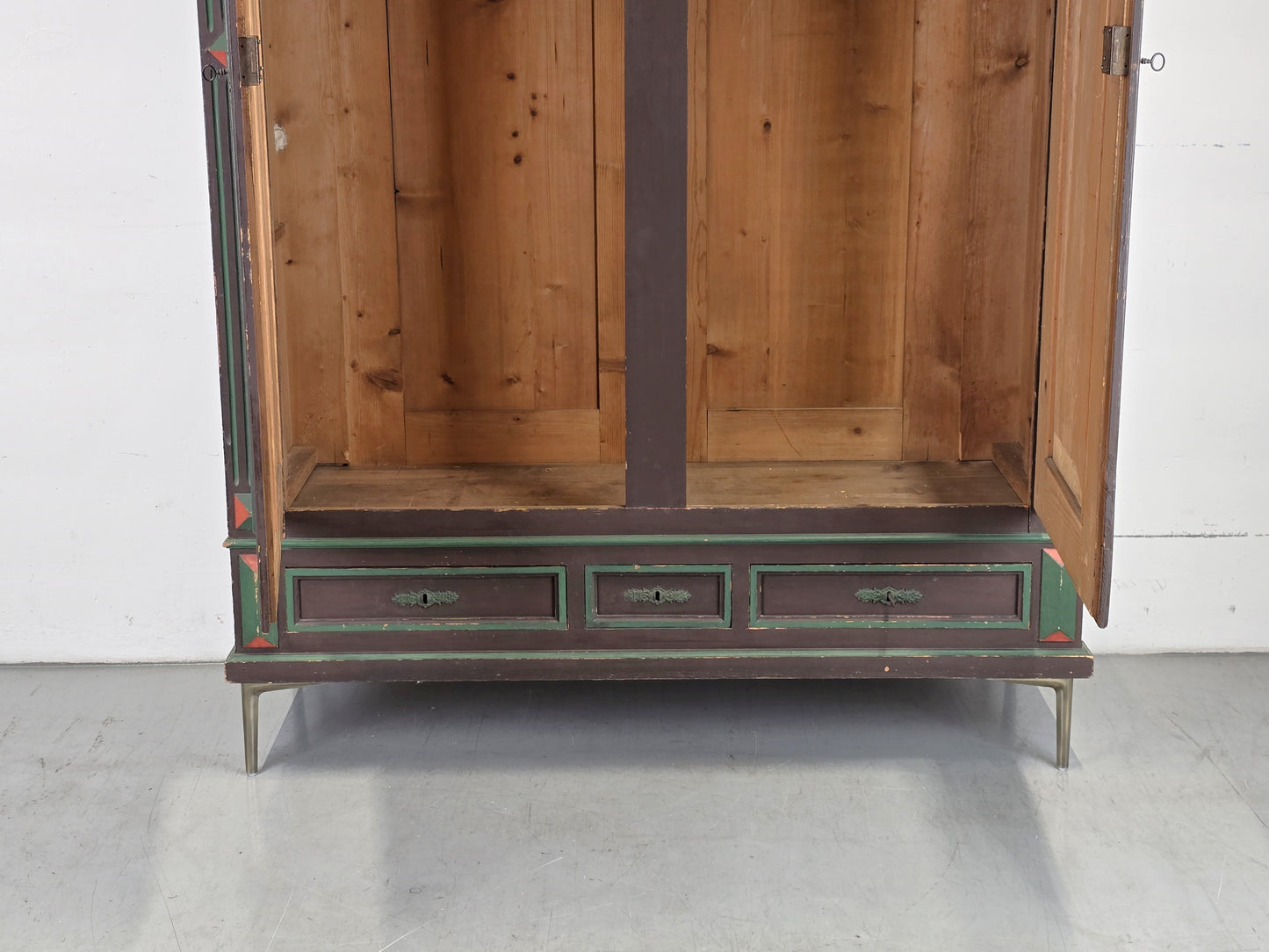 ANTIKER BAUERSCHRANK schrank vollholz kleiderschrank vintage handbemalt weichholz