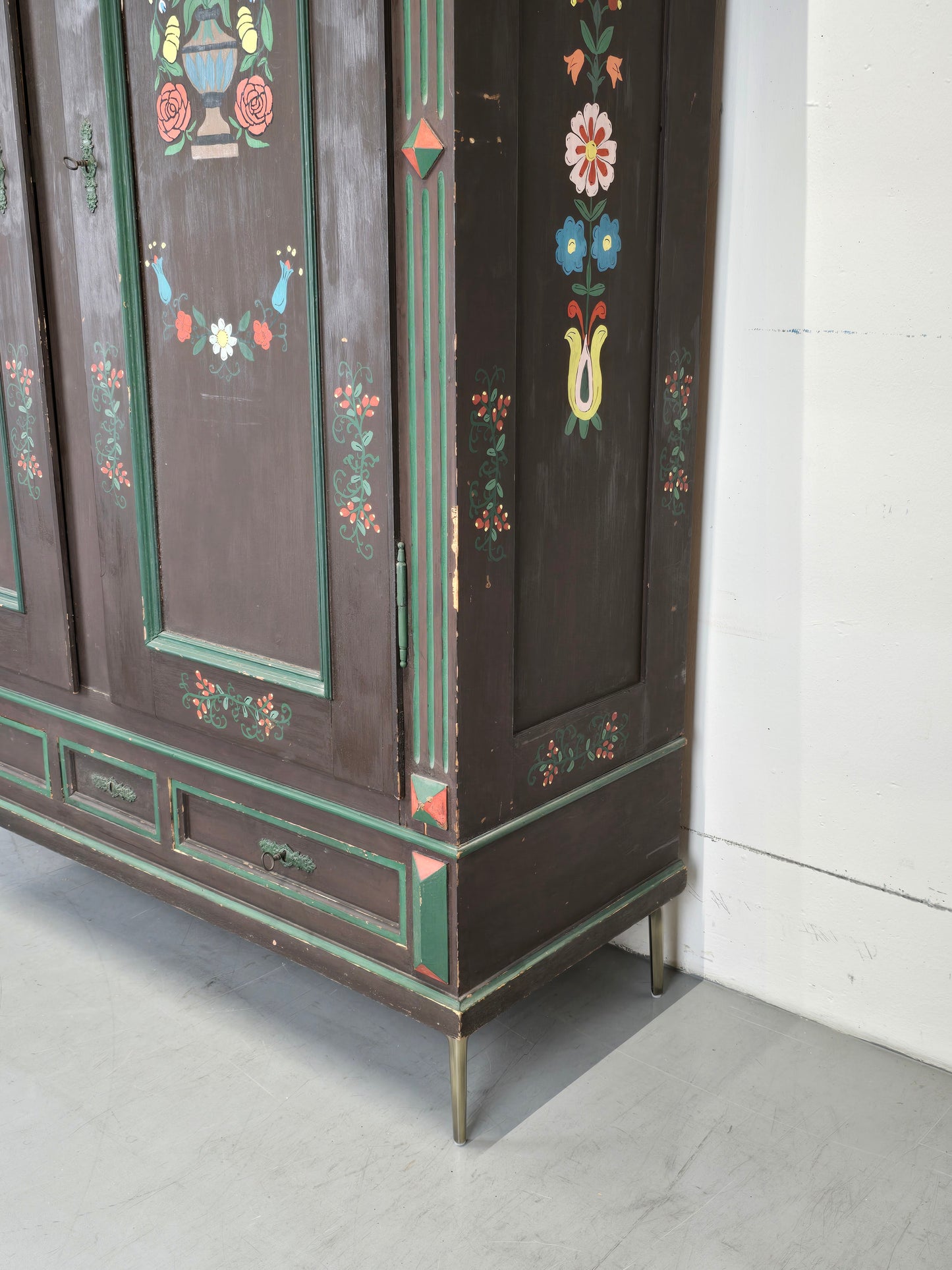 ANTIKER BAUERSCHRANK schrank vollholz kleiderschrank vintage handbemalt weichholz