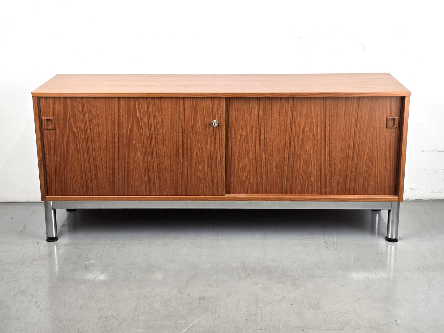 MID CENTURY SIDEBOARD vintage teak dänemark kommode tv lowboard