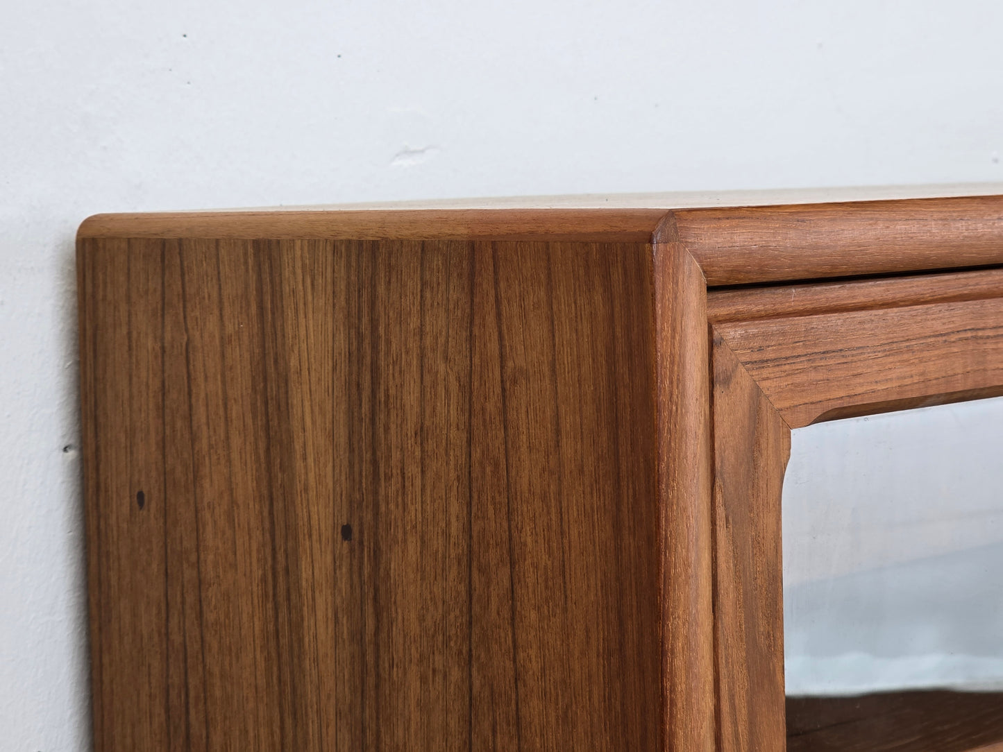 DANISH TEAK VITRINE vintage kommode mid century dänemark holz vitrinenkommode