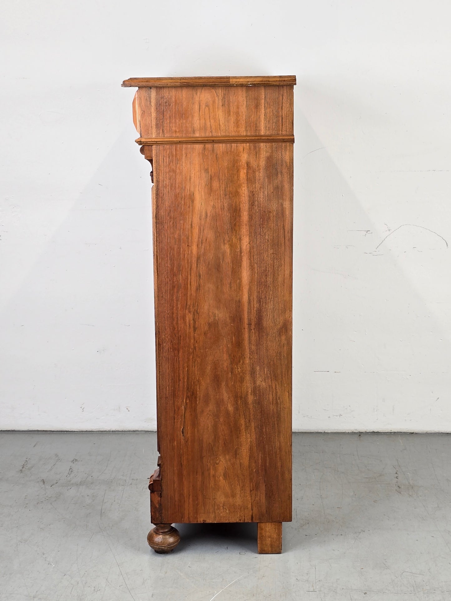 ANTIK NUSSBAUM VERTIKO holz kommode schrank vintage vollholz