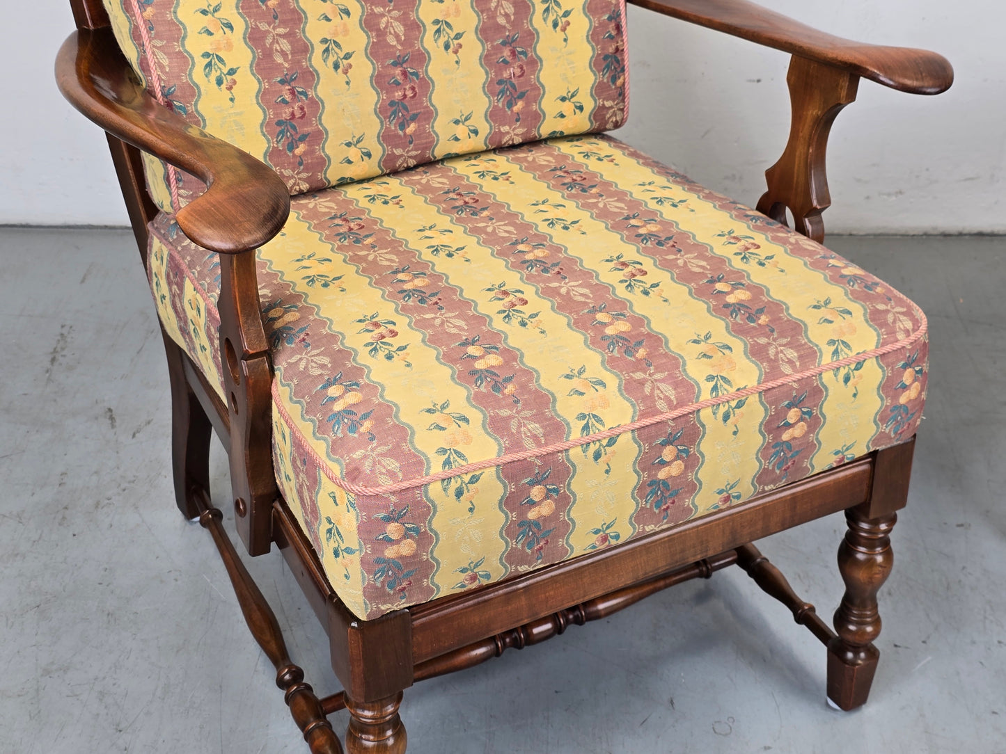 VINTAGE OMA SESSEL holz tv stuhl blumen muster armchair retro antik