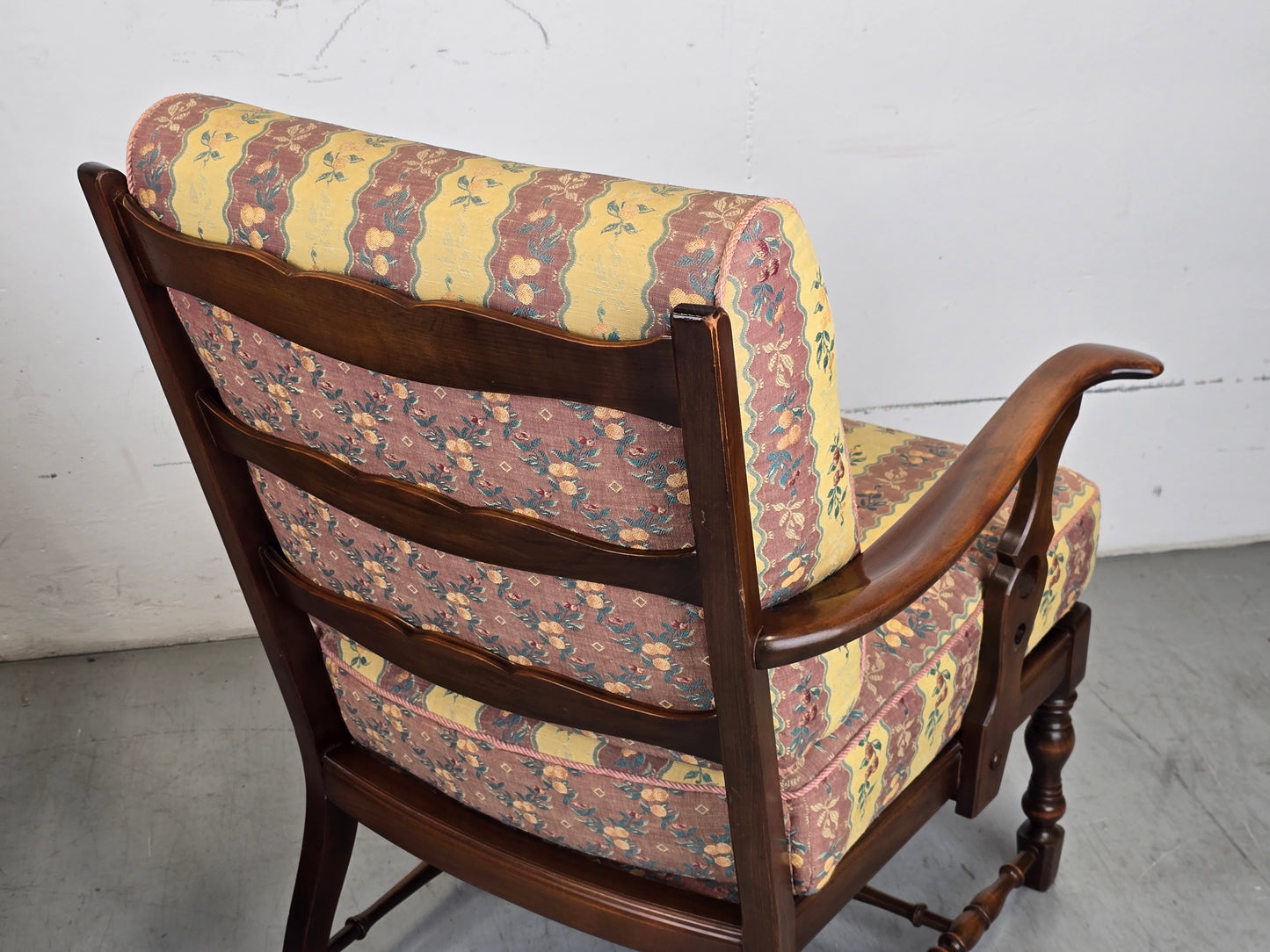 VINTAGE OMA SESSEL holz tv stuhl blumen muster armchair retro antik