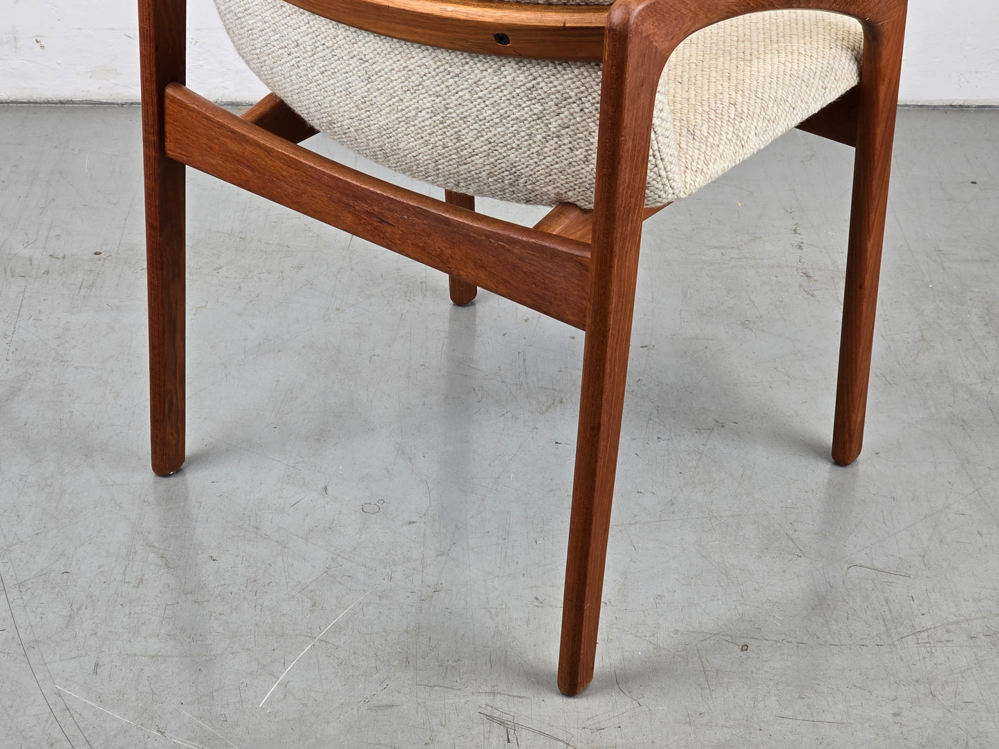 HENNING KJÆRNULF STUHL schreibtisch teak dänemark esstisch küche esszimmer vintage korup
