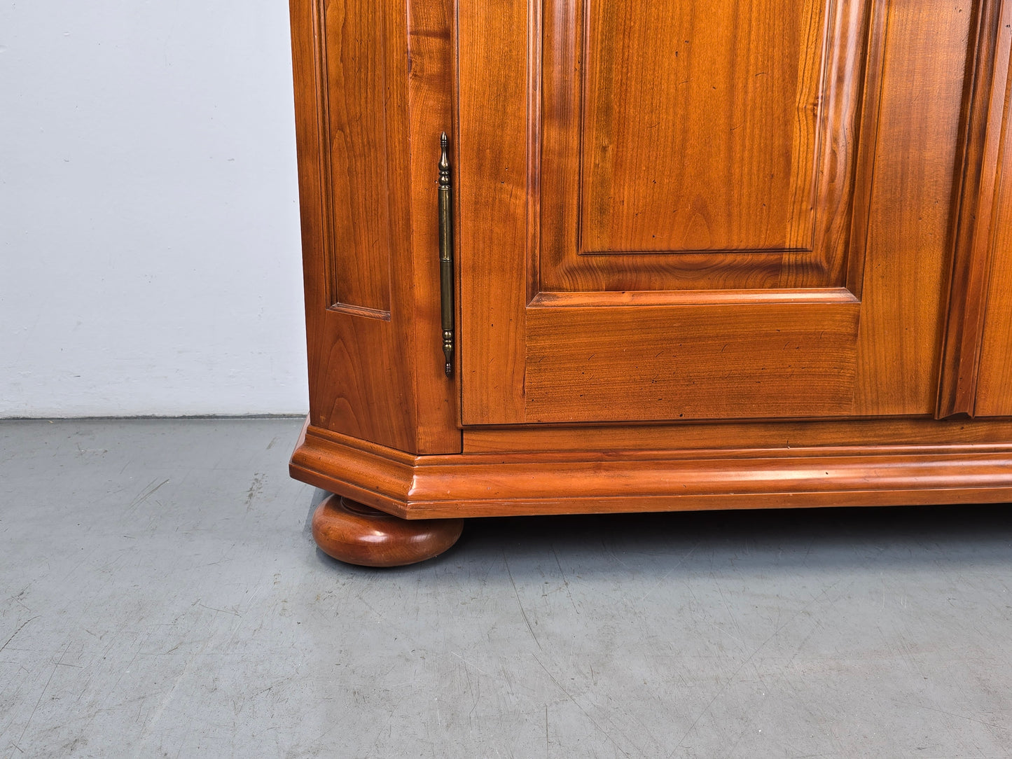 KIRSCHBAUM SCHRANK vollholz kirsche kleiderschrank domicil vintage